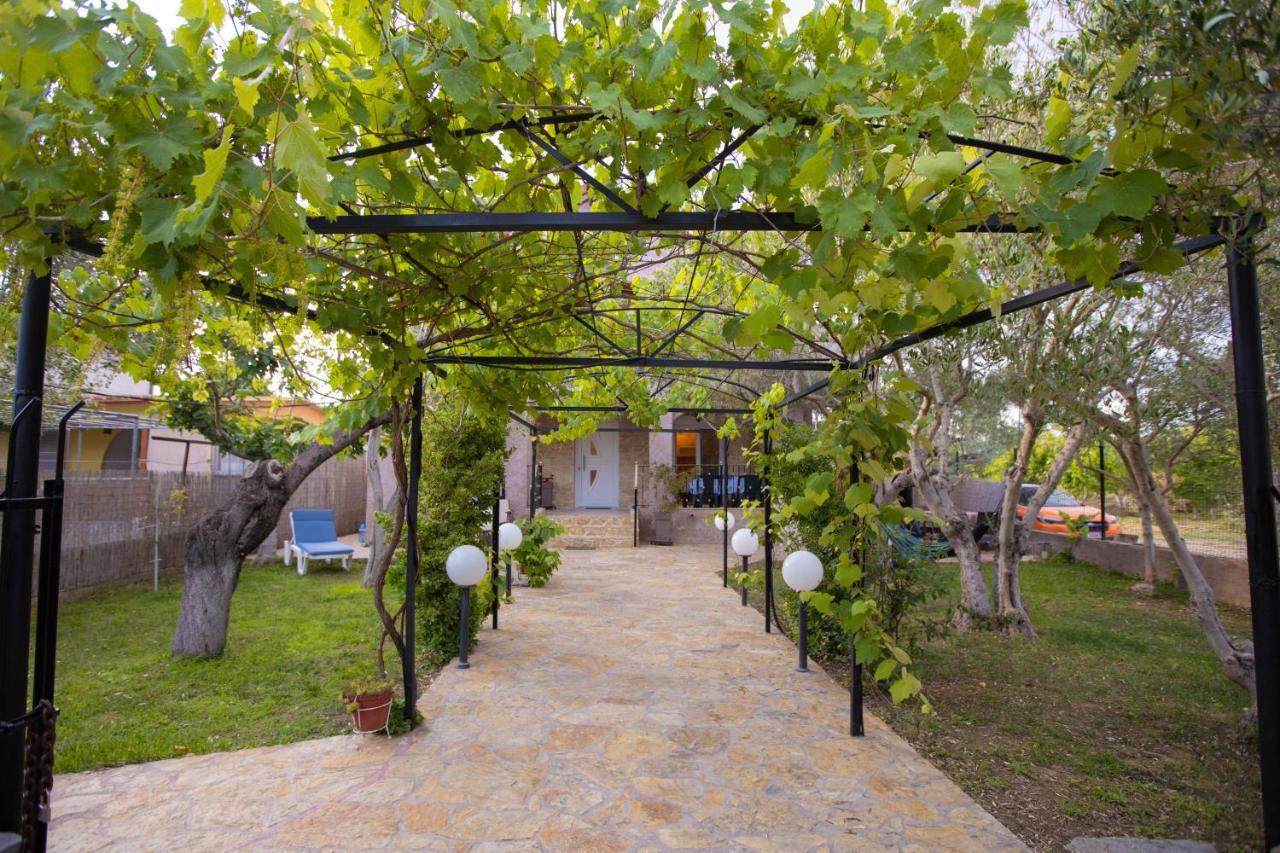 Vila Halkidiki Nea Kallikrateia Екстер'єр фото