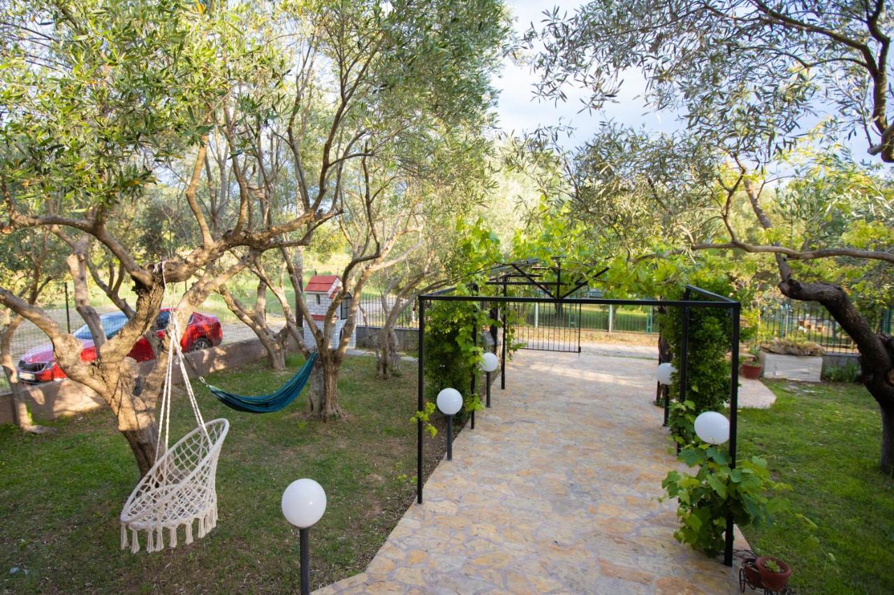 Vila Halkidiki Nea Kallikrateia Екстер'єр фото